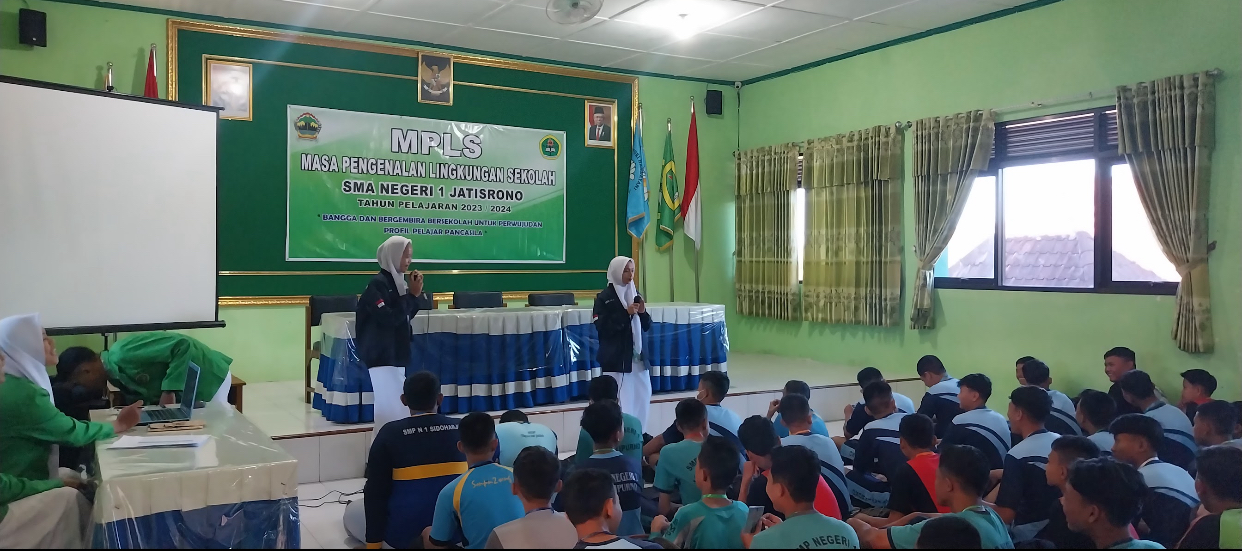 Wonogiri Youth Forum Turun Tangan, Bekali Materi Inspiratif di MPLS Tiga SMAN