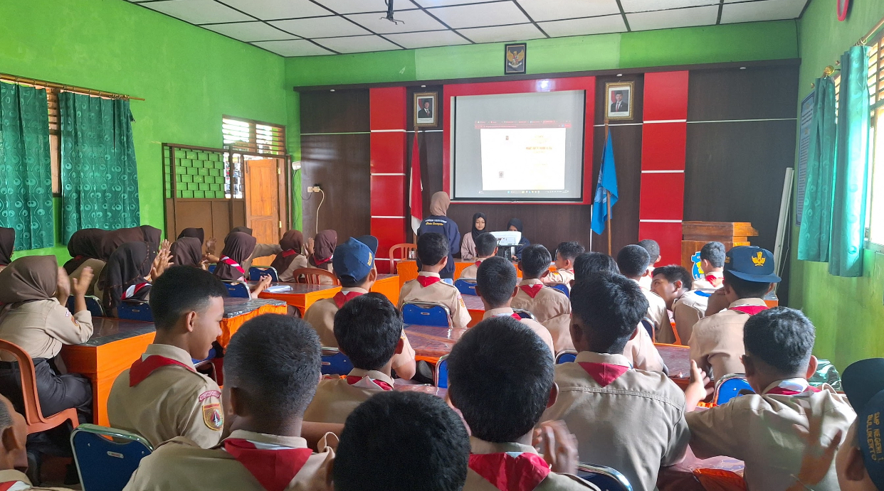 Cyber-crime Mengintai! Wonogiri Youth Forum Bekali Pelajar SMPN 1 Bulukerto Hadapi Penipuan Digital dan Peretasan Data