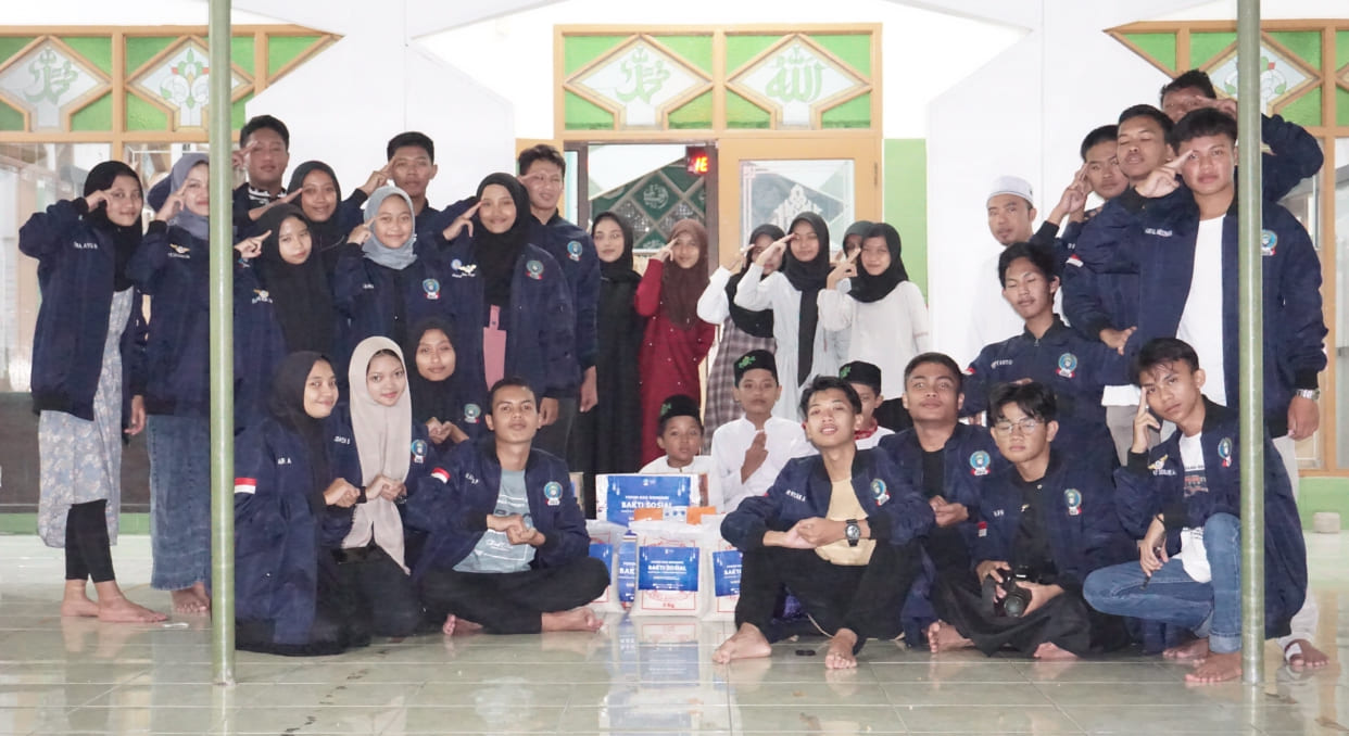Wonogiri Youth Forum Gelar Bakti Sosial di Pondok Pesantren Tahfidzul Qur'an Daarul Mustofa, Salurkan Sembako dan Paket Berbuka Puasa